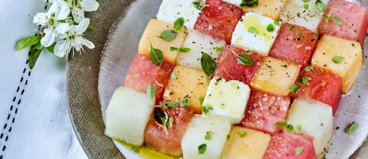 Mikado vannmelon, melon, agurk og feta salat   