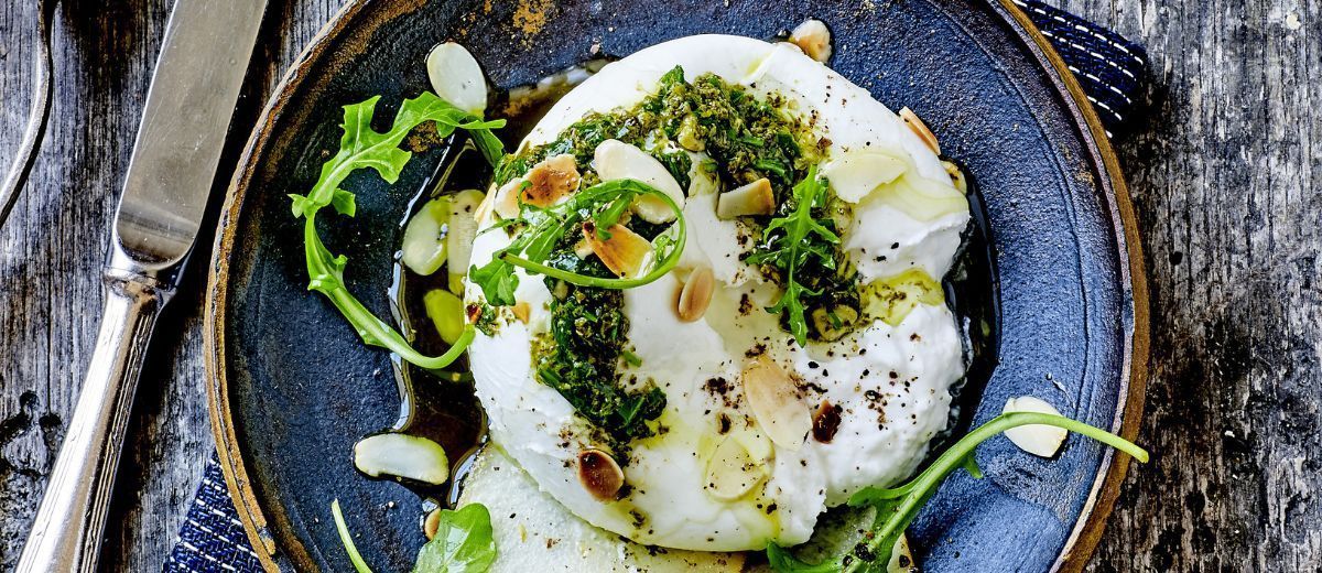 Burrata med pesto Genovese