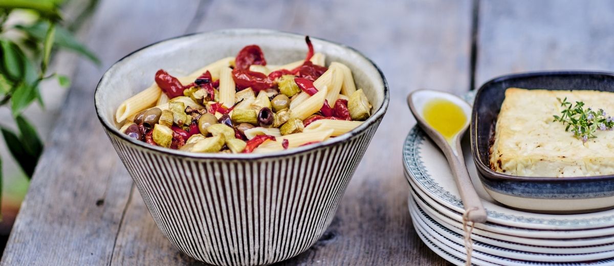 Pasta, grønnsaker og fetaost
